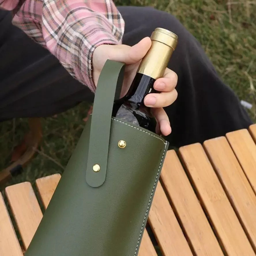 Bolsa para Vino de Ecocuero Verde Oliva – Transporte con Estilo y Protección