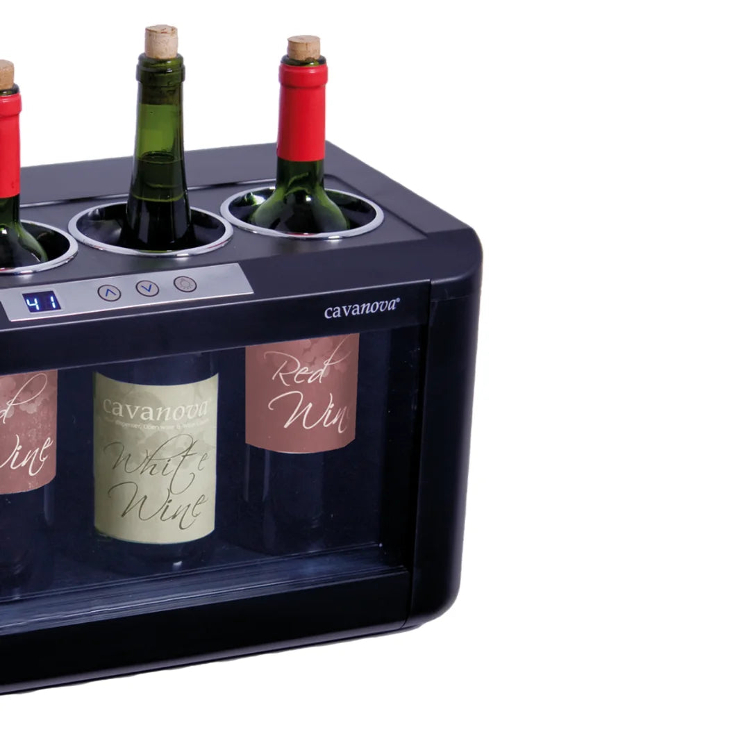 Refrigerador de vino para barra Cavanova, conserva la temperatura y exhibe etiquetas