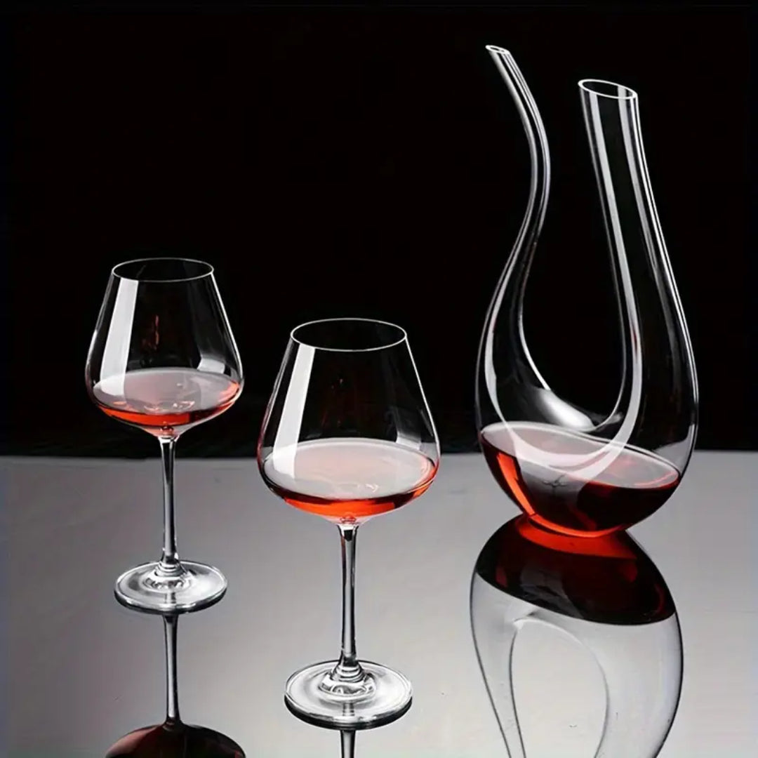 Decantador de Vino en Cristal Forma U – 1.5L Elegancia & Oxigenación