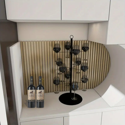 Árbol organizador negro con copas en una mesa elegante, ideal para decoración y almacenamiento de 12 copas.