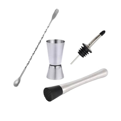 Kit de bartender con herramientas esenciales para preparar mojitos y cócteles de manera profesional y precisa.