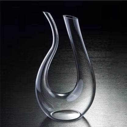 Decantador de Vino en Cristal Forma U – 1.5L Elegancia & Oxigenación