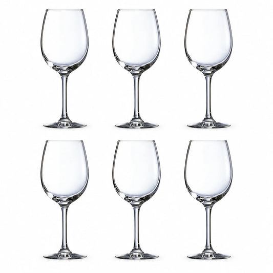 Set de 6 copas de vino Luminarc de 360 cc en cristal, dispuestas en dos filas sobre fondo blanco