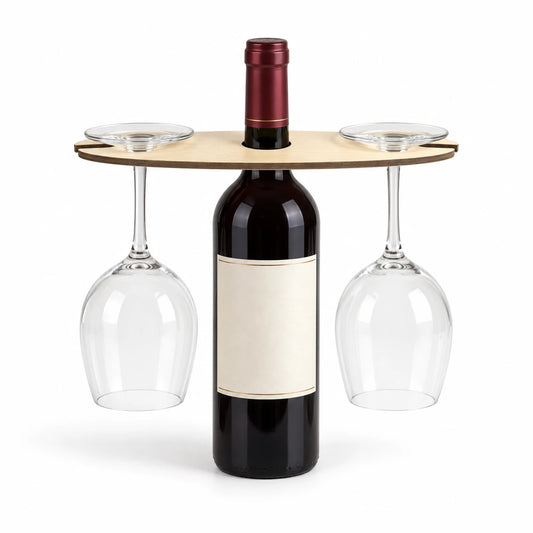 Soporte de madera para botella y 2 copas de vino, con las copas colgando boca abajo